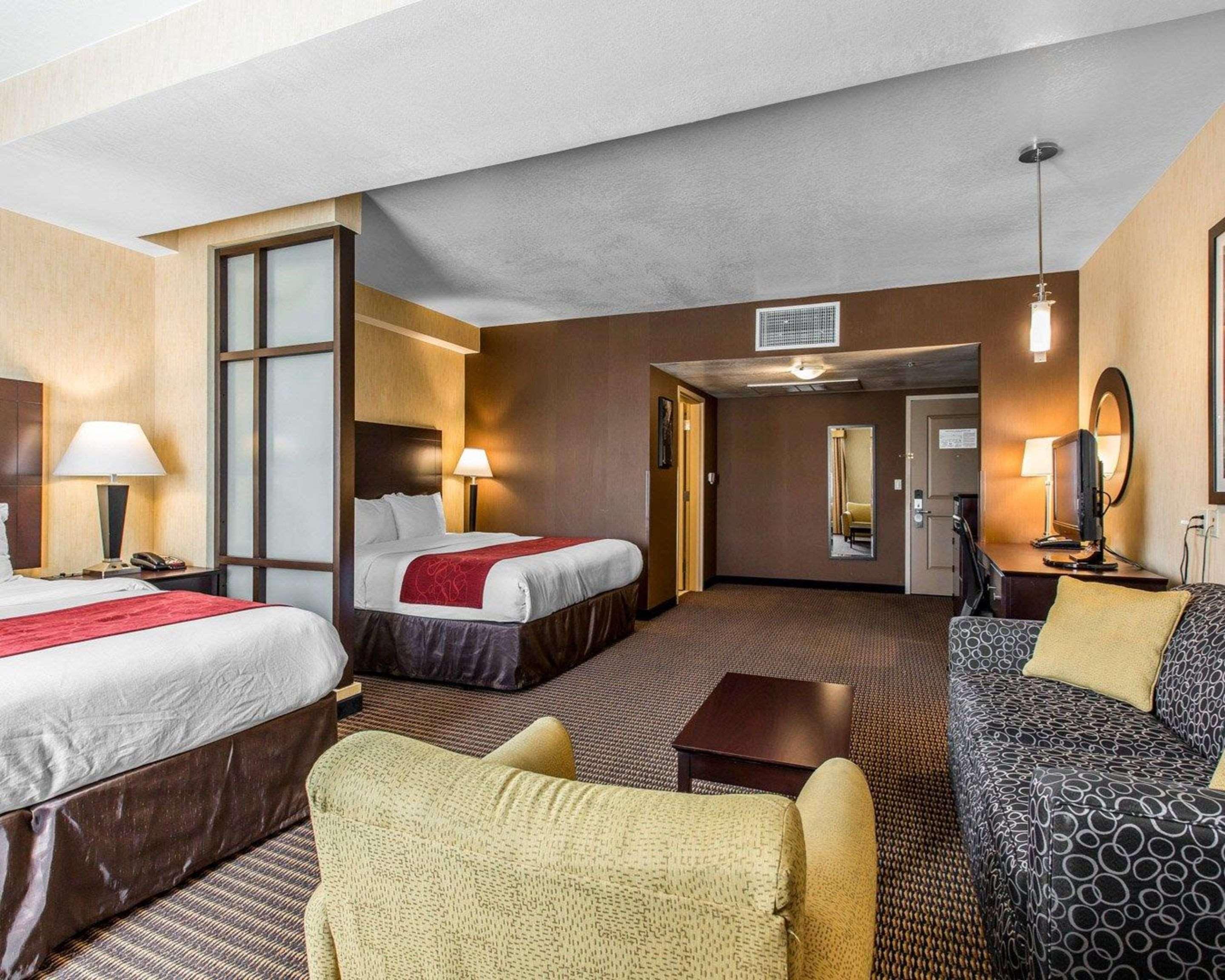 คอมฟอร์ต สวีท ใกล้ ซิตี้ ออฟ อินดัสทรี - ลอสแองเจลิส Hotel ลาปูเอนเต ภายนอก รูปภาพ