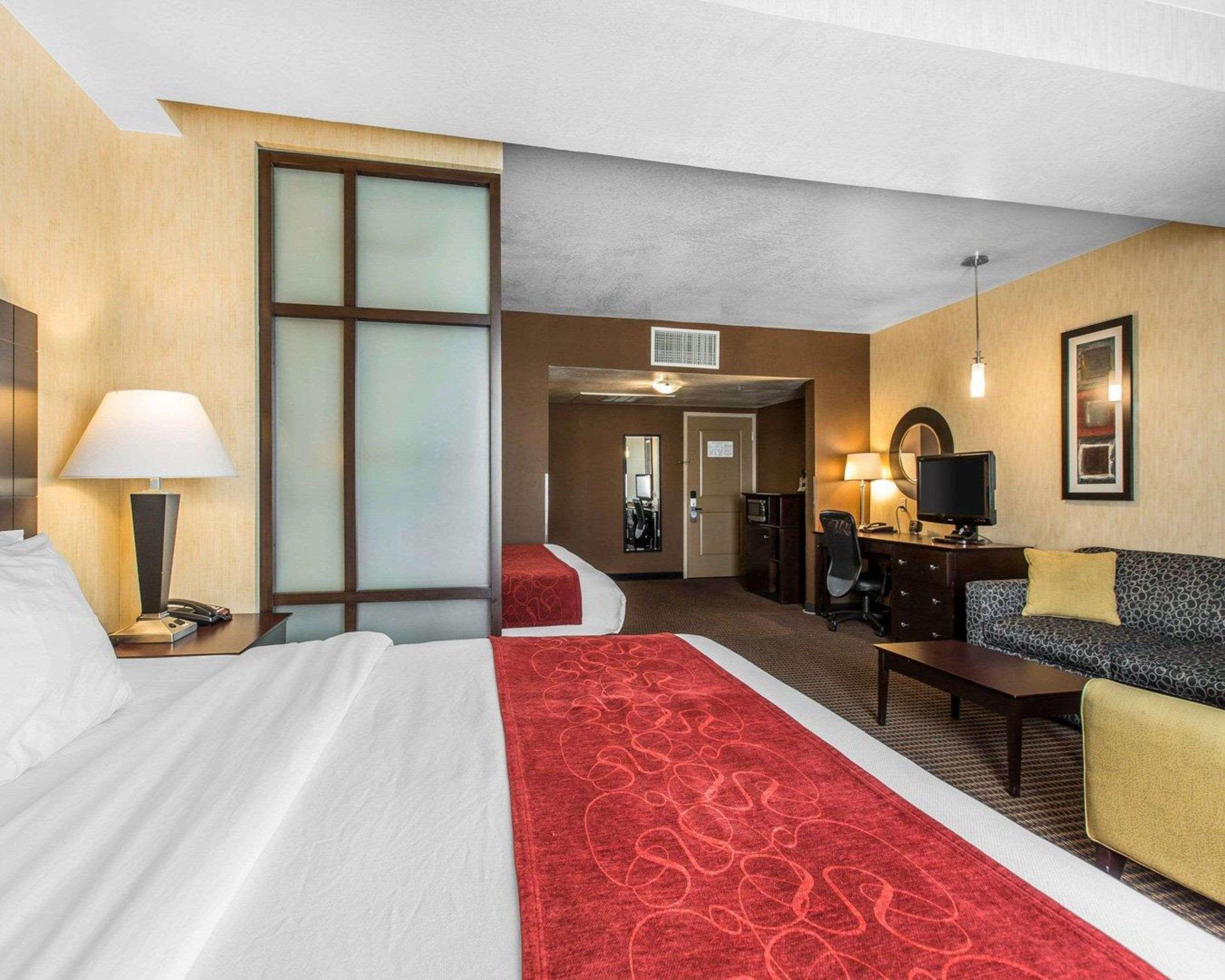 คอมฟอร์ต สวีท ใกล้ ซิตี้ ออฟ อินดัสทรี - ลอสแองเจลิส Hotel ลาปูเอนเต ภายนอก รูปภาพ
