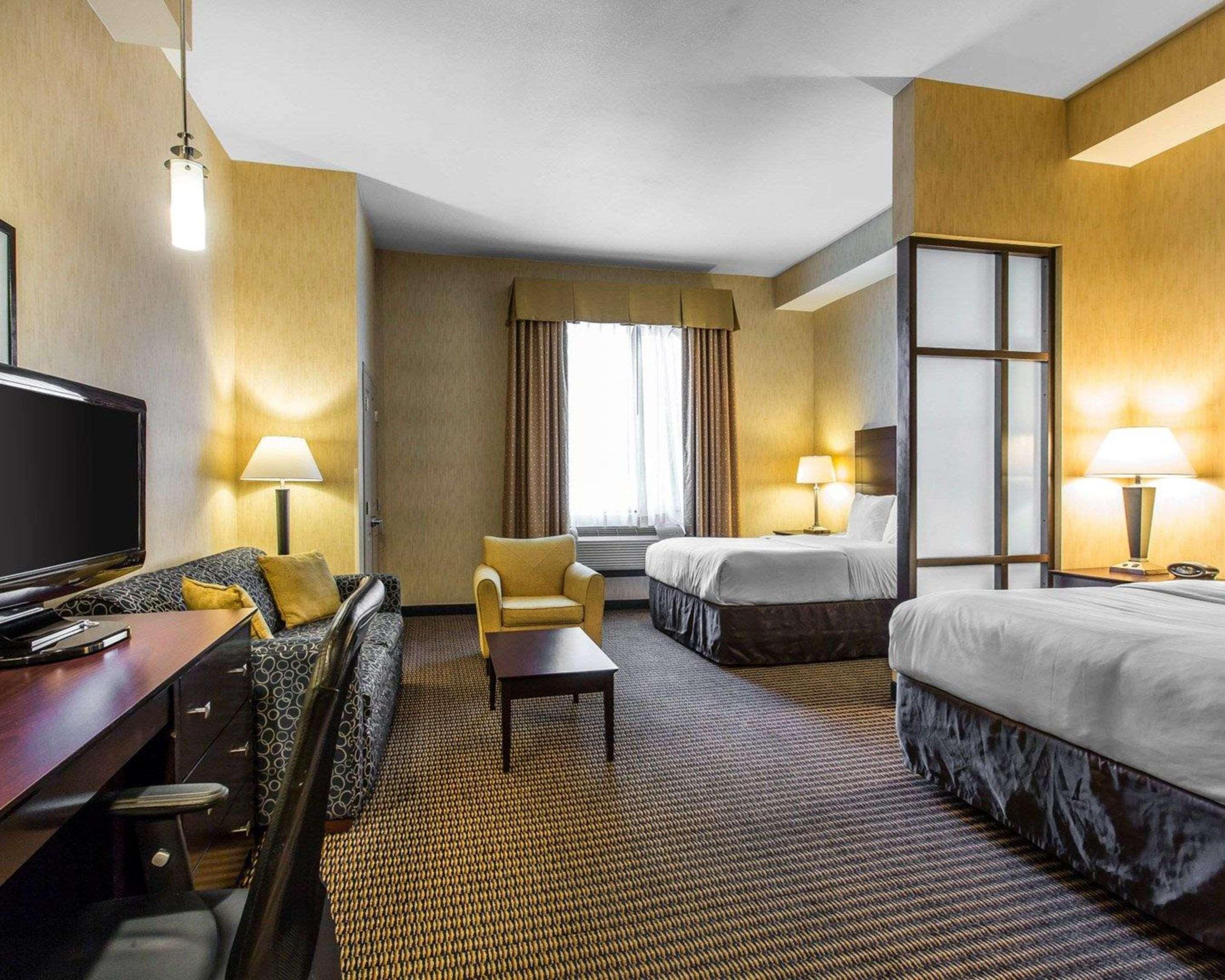 คอมฟอร์ต สวีท ใกล้ ซิตี้ ออฟ อินดัสทรี - ลอสแองเจลิส Hotel ลาปูเอนเต ภายนอก รูปภาพ