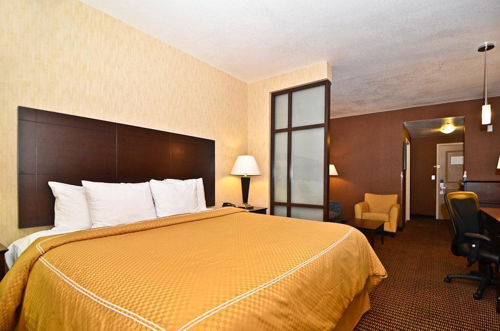 คอมฟอร์ต สวีท ใกล้ ซิตี้ ออฟ อินดัสทรี - ลอสแองเจลิส Hotel ลาปูเอนเต ภายนอก รูปภาพ